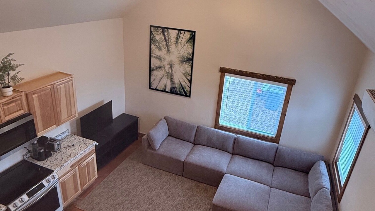 Photo of Livingroom in Apple Valley