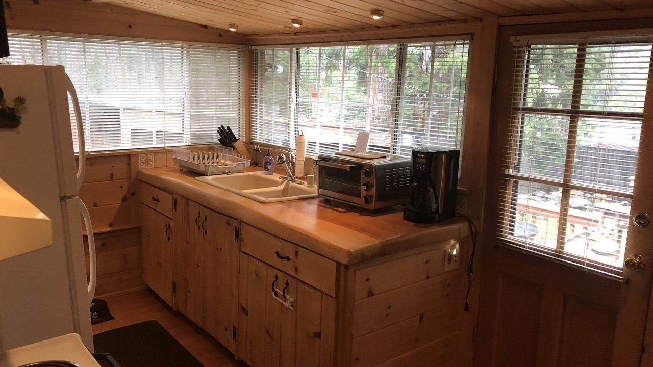 Photo of Kitchen in Idyllwild