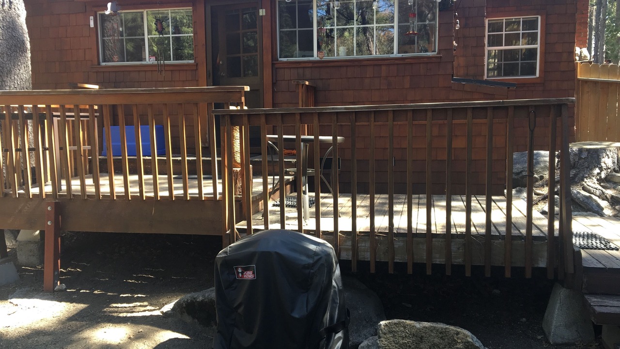 Photo of Patio Balcony in Idyllwild