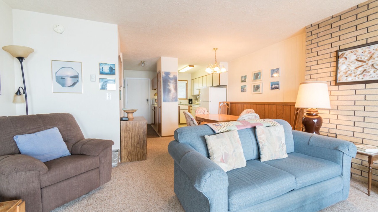 Photo of Bedroom in Neskowin