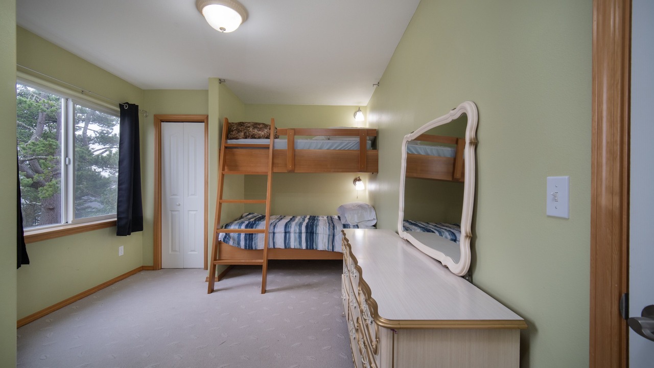 Photo of Bedroom in Seaside