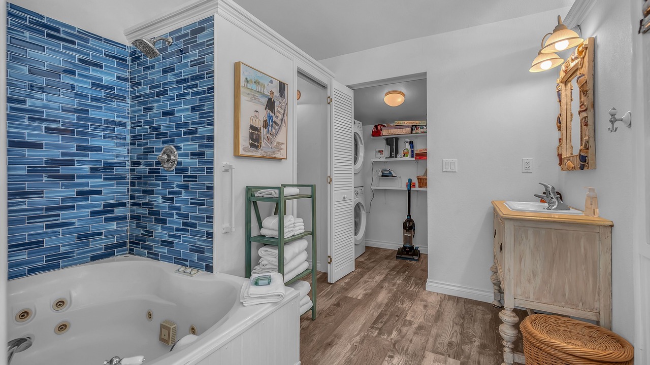 Photo of Bathroom in Depoe Bay