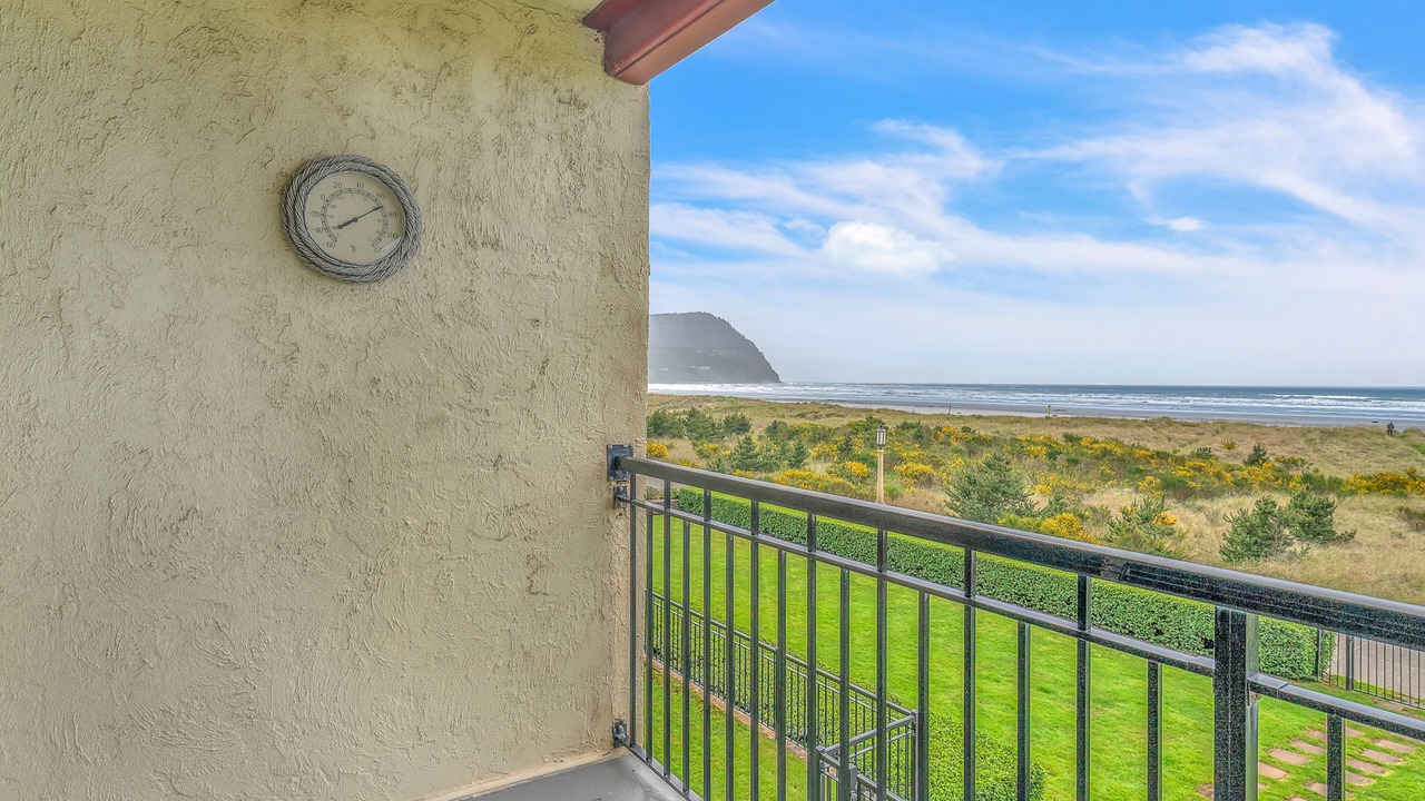 Photo of Patio Balcony in Seaside