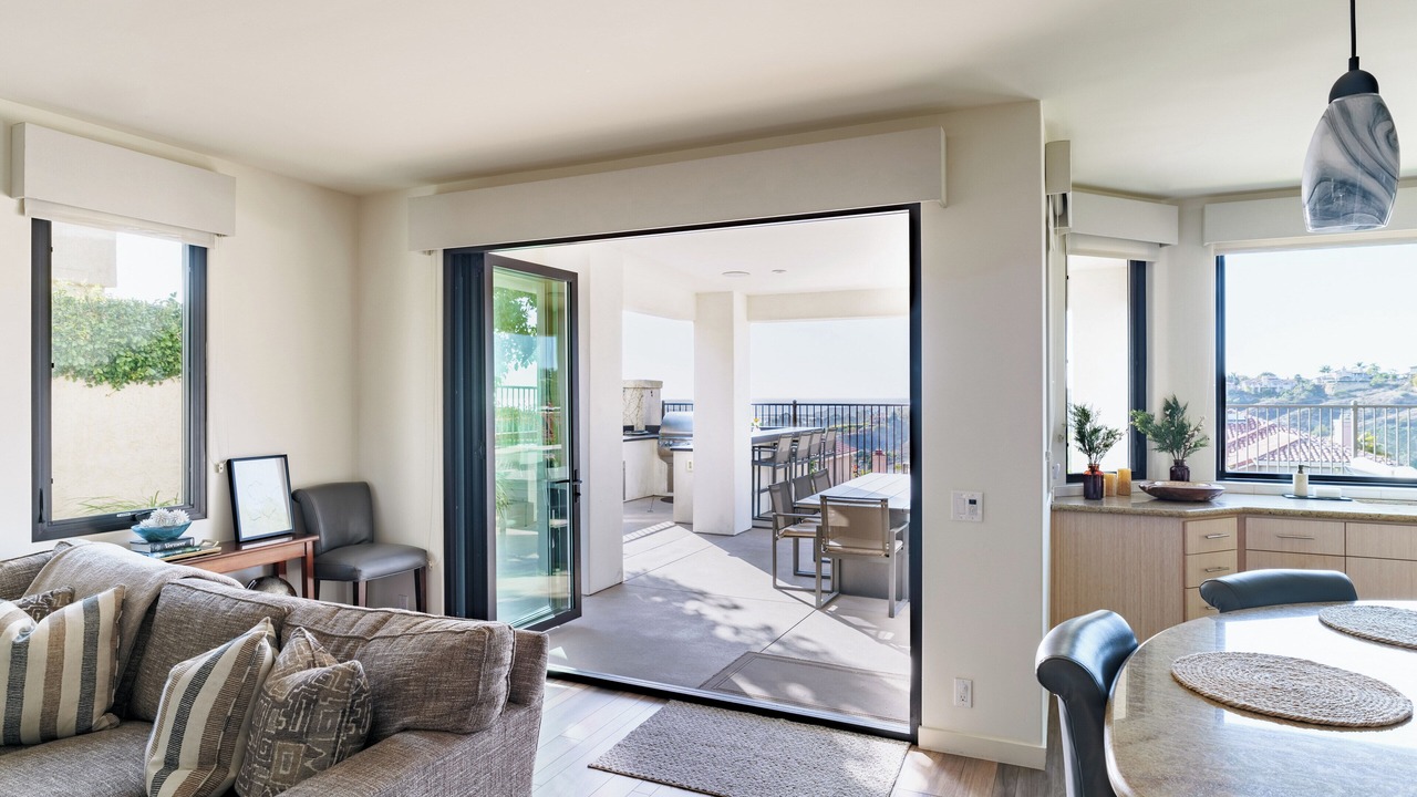 Photo of Livingroom in North City