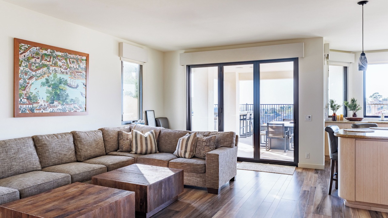 Photo of Livingroom in North City