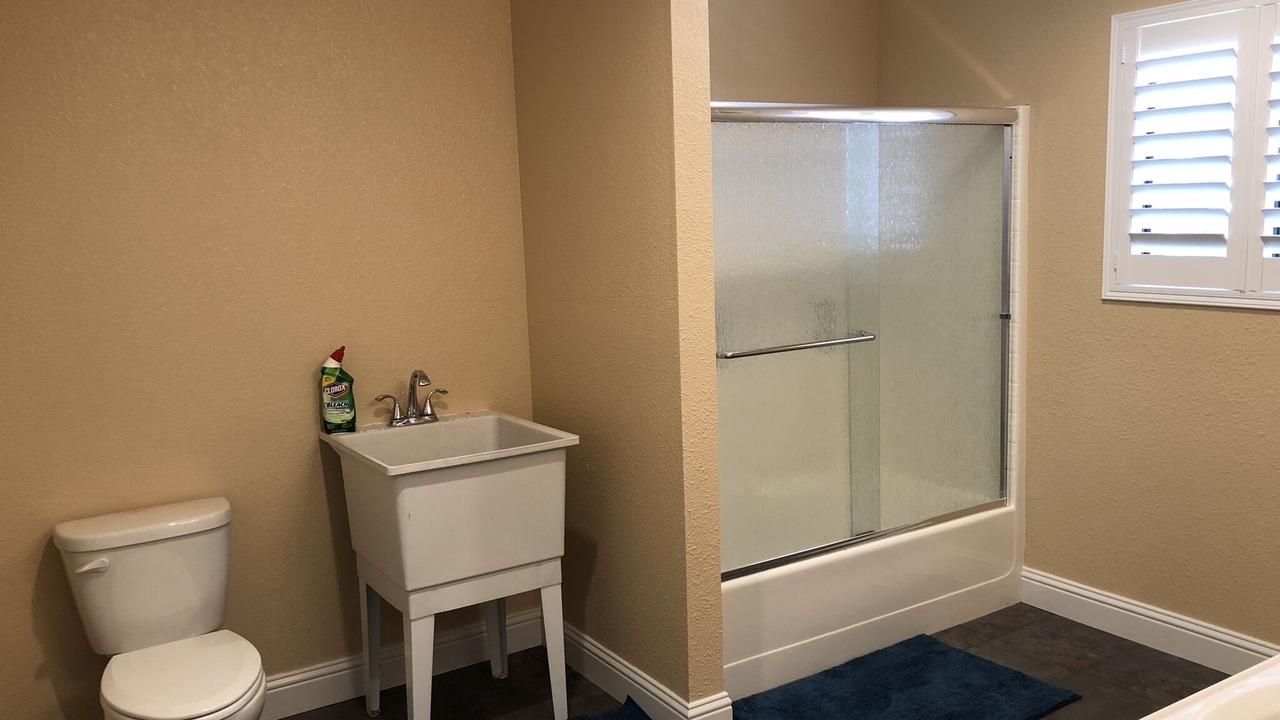 Photo of Bathroom in Lake Almanor Country Club