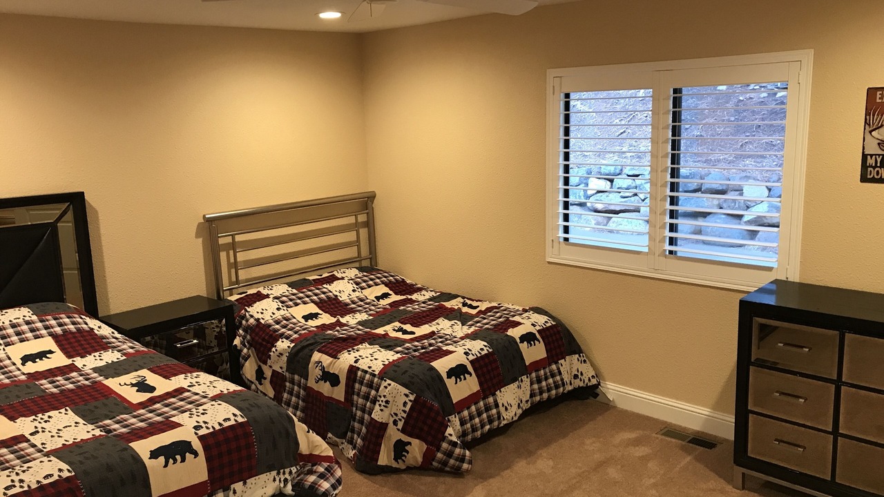 Photo of Bedroom in Lake Almanor Country Club