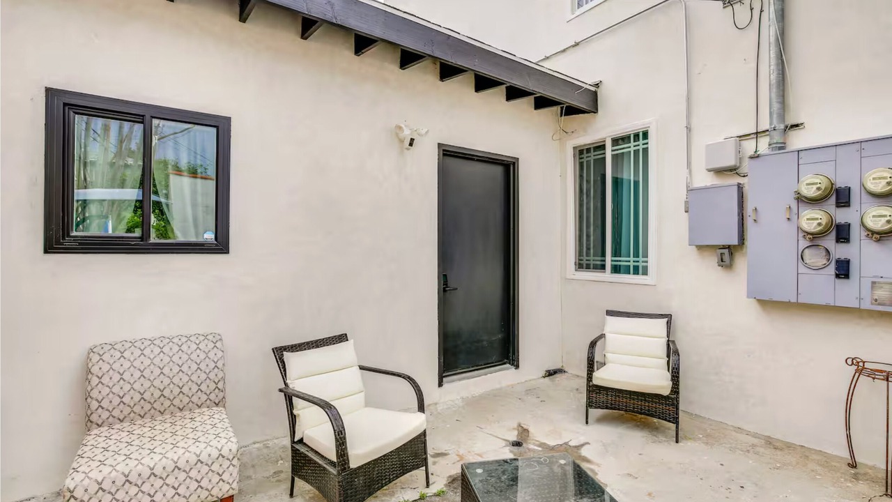 Photo of Patio Balcony in East Los Angeles