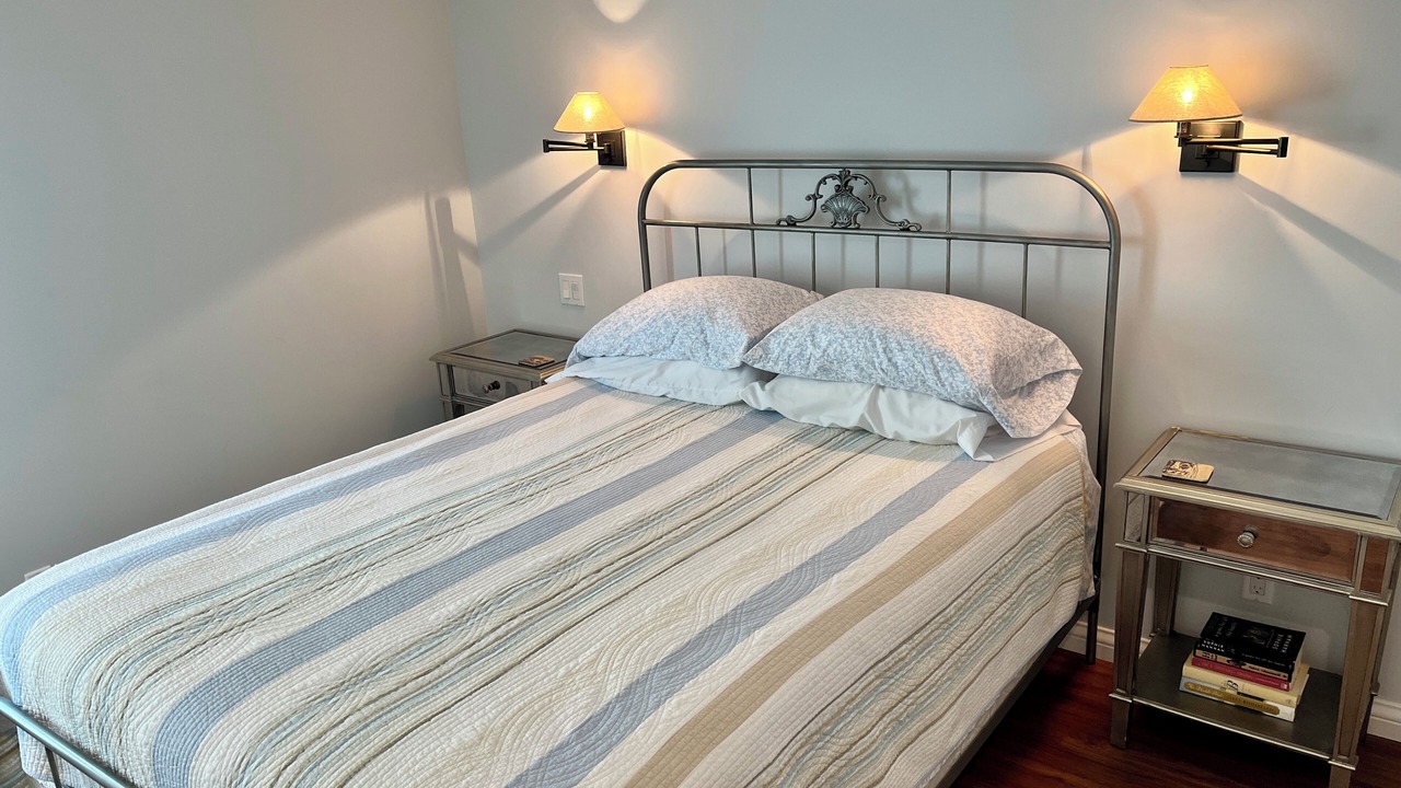 Photo of Bedroom in North Hollywood