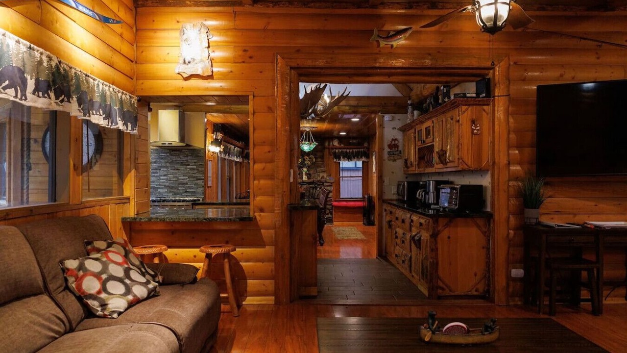 Photo of Livingroom in Big Bear
