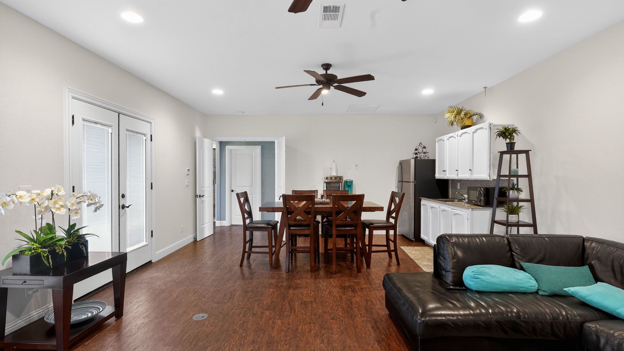 Photo of Livingroom in Clovis