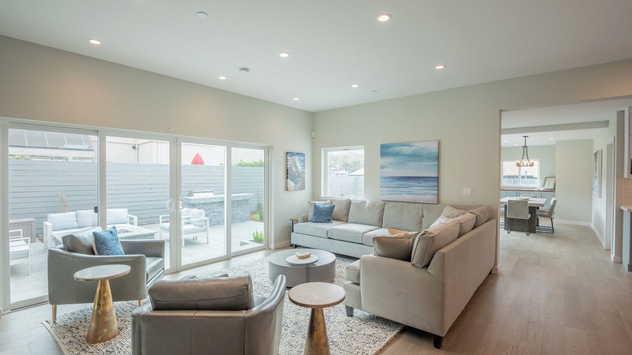 Photo of Livingroom in Carmel Point
