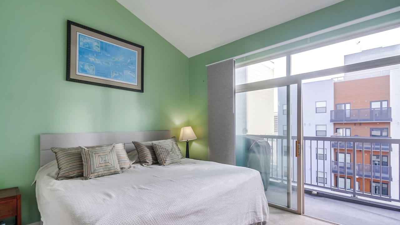 Photo of Bedroom in Downtown San Diego