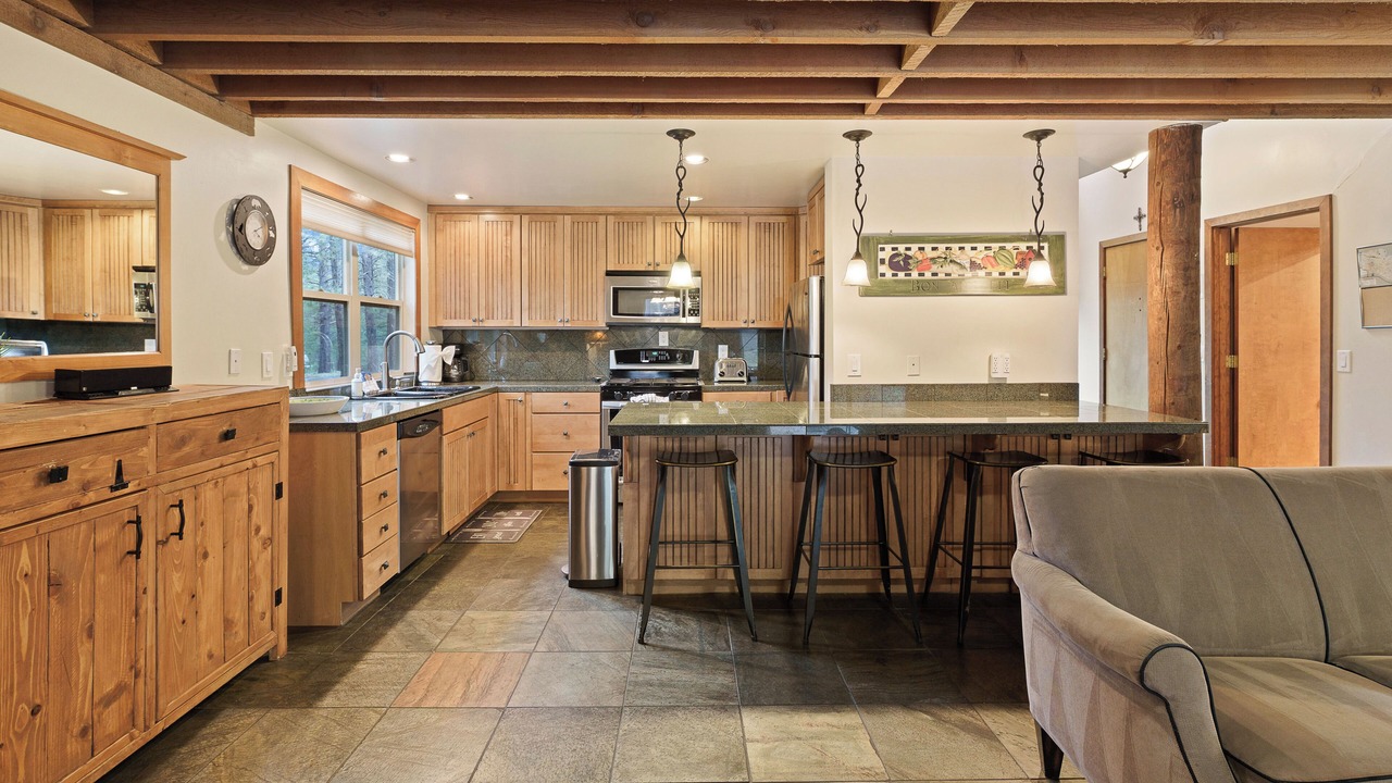 Photo of Kitchen in Overlook Park