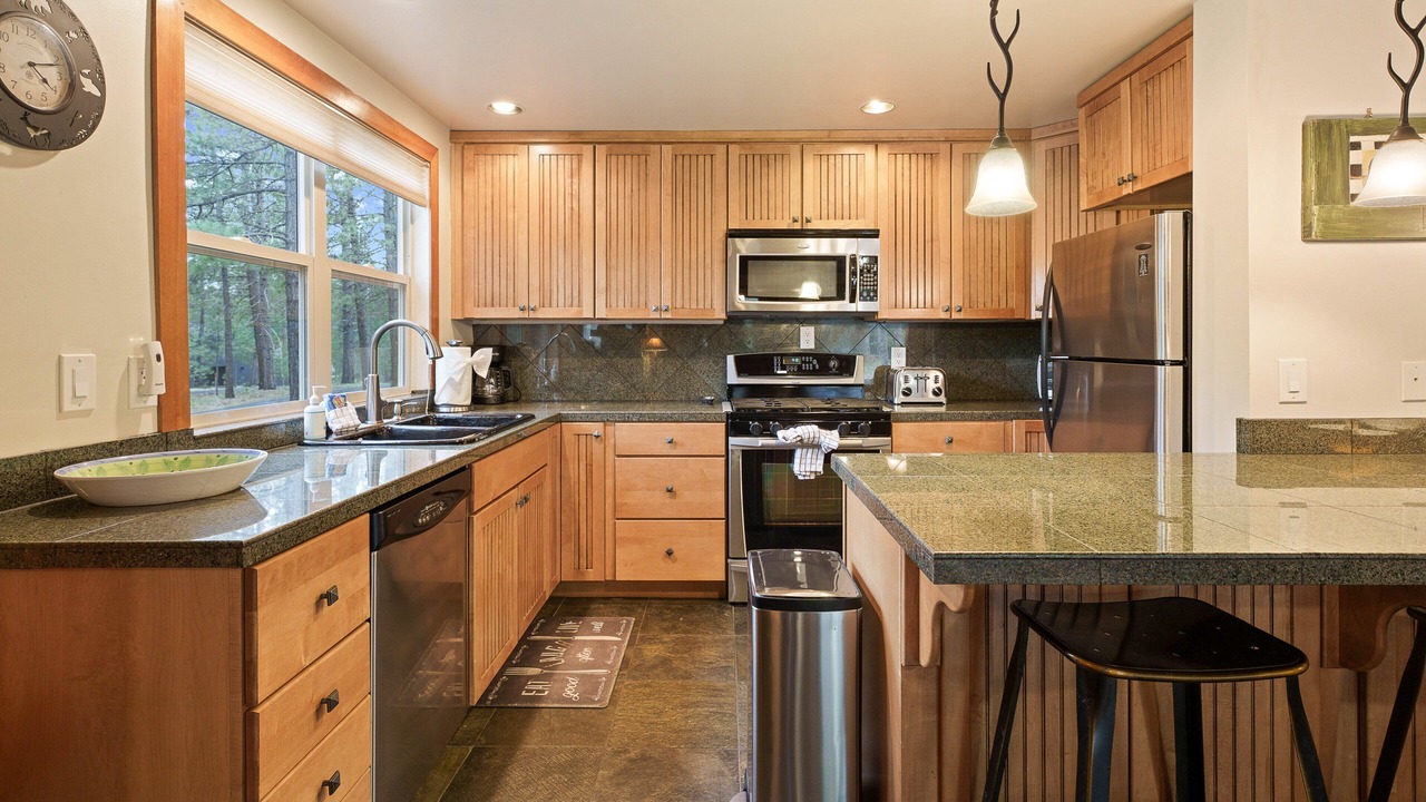 Photo of Kitchen in Overlook Park