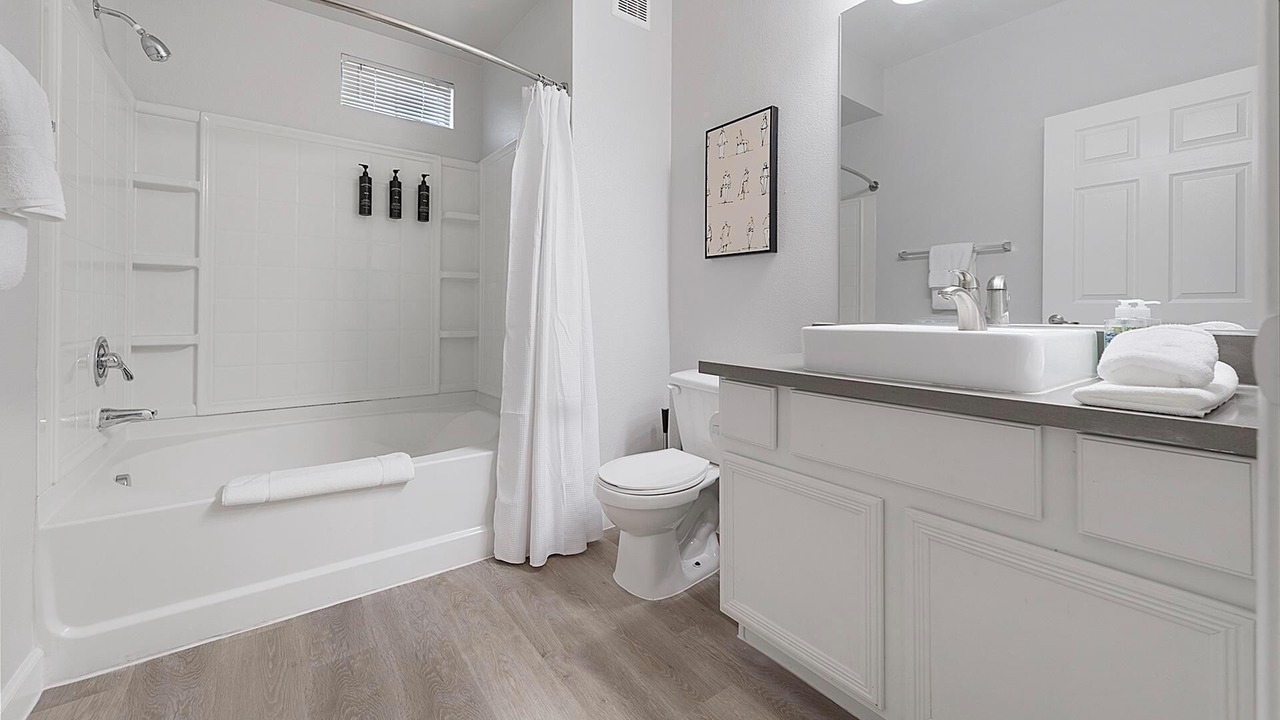 Photo of Bathroom in Rhodes Ranch
