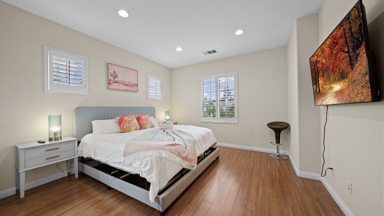 Photo of Bedroom in El Monte