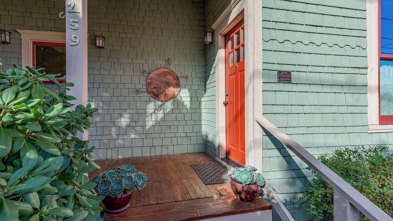 Photo of Outdoor in Ashland