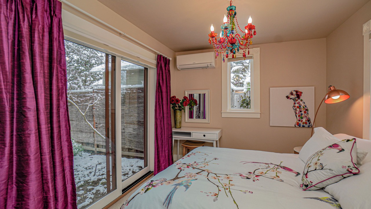 Photo of Bedroom in Ashland