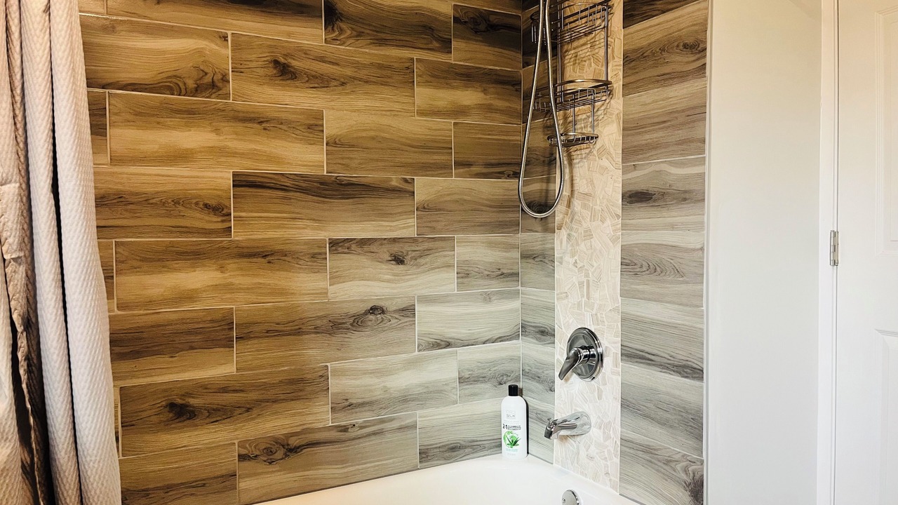 Photo of Bathroom in Cromberg