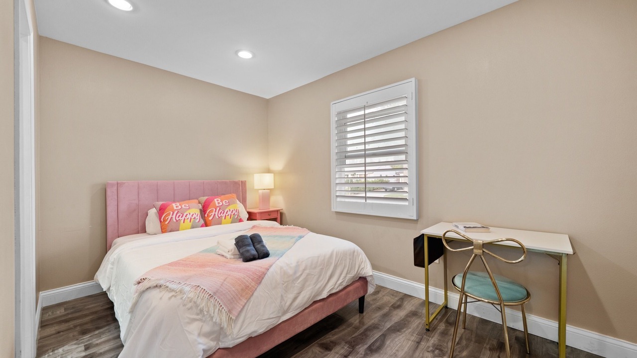 Photo of Bedroom in Mayflower Village