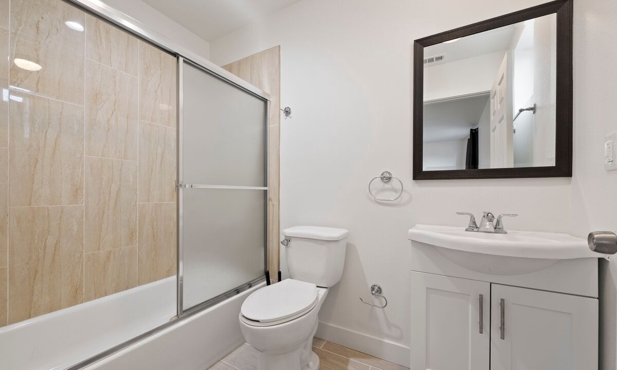 Photo of Bathroom in Los Angeles