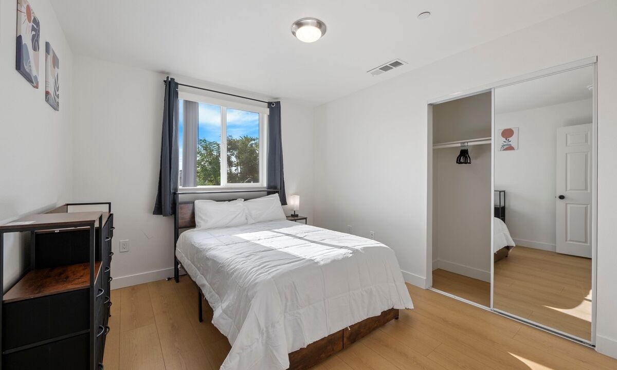 Photo of Bedroom in Los Angeles