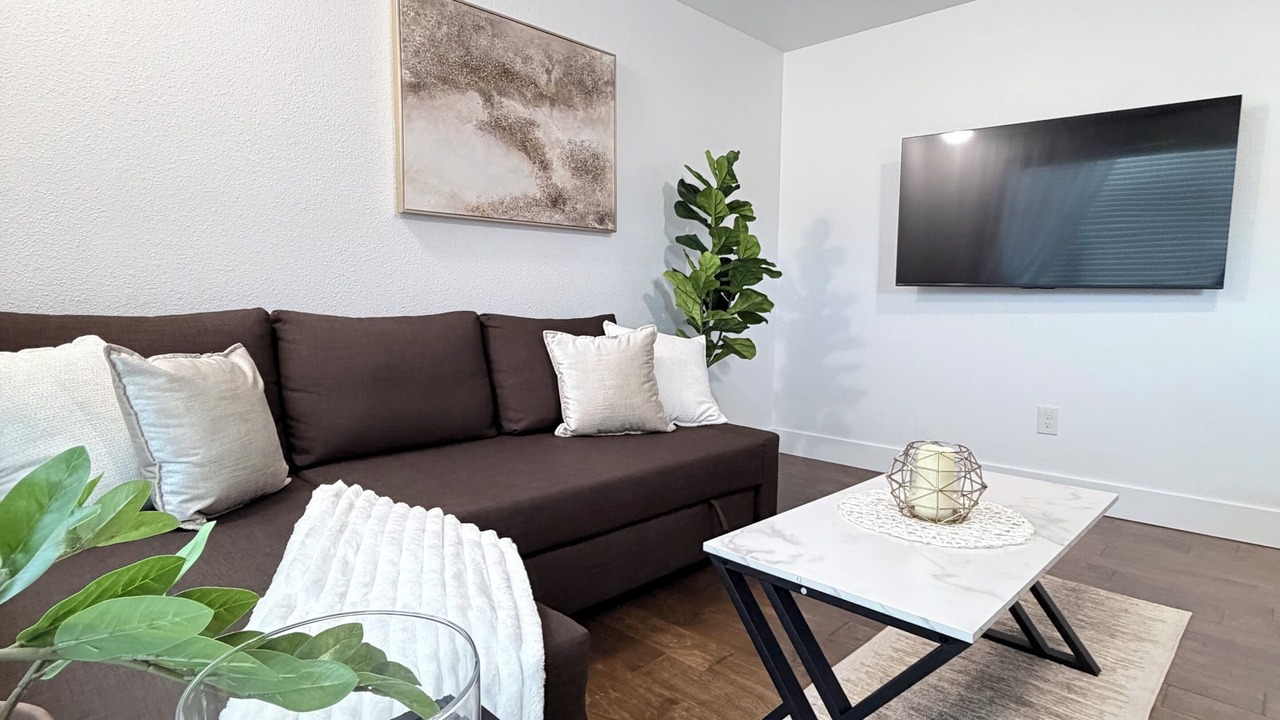 Photo of Livingroom in Hough