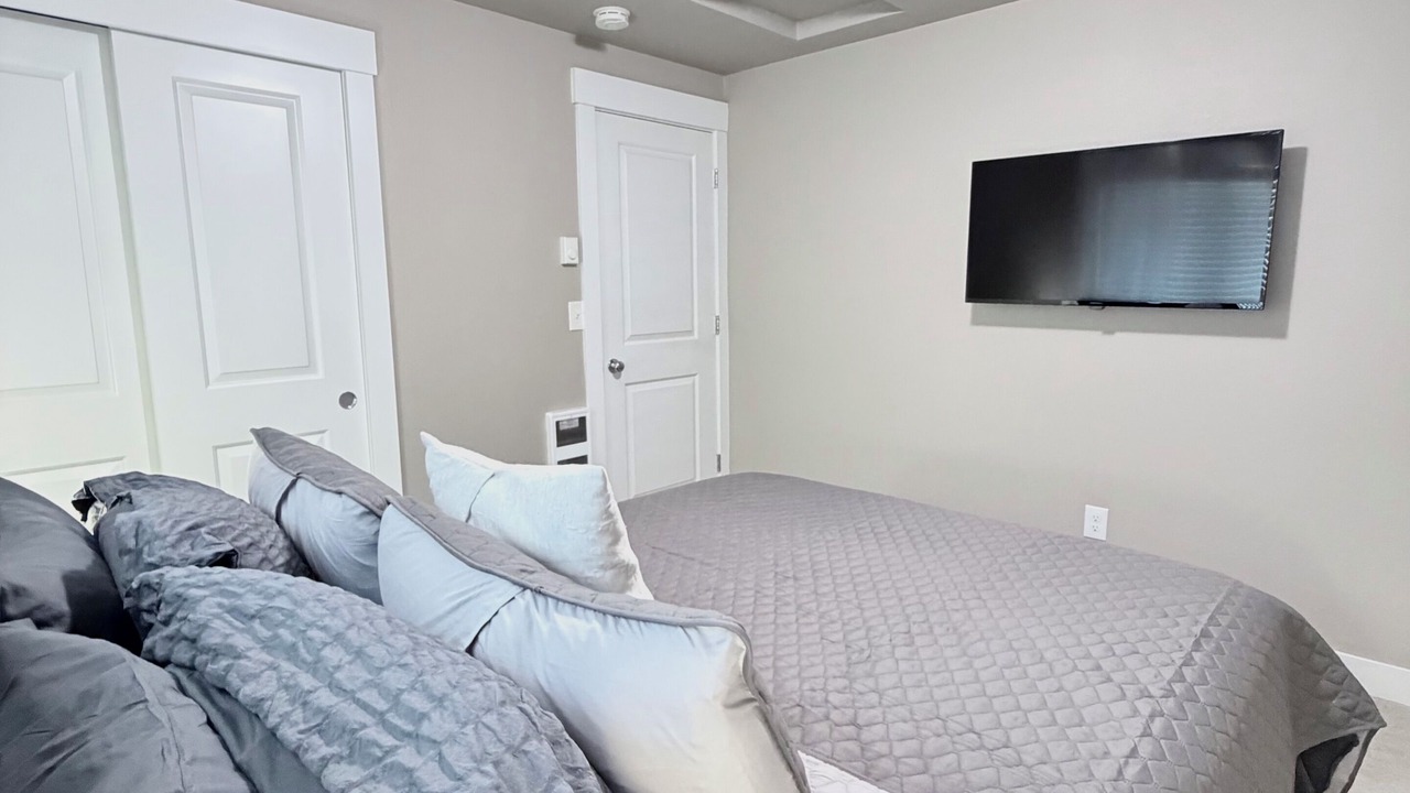 Photo of Bedroom in Hough
