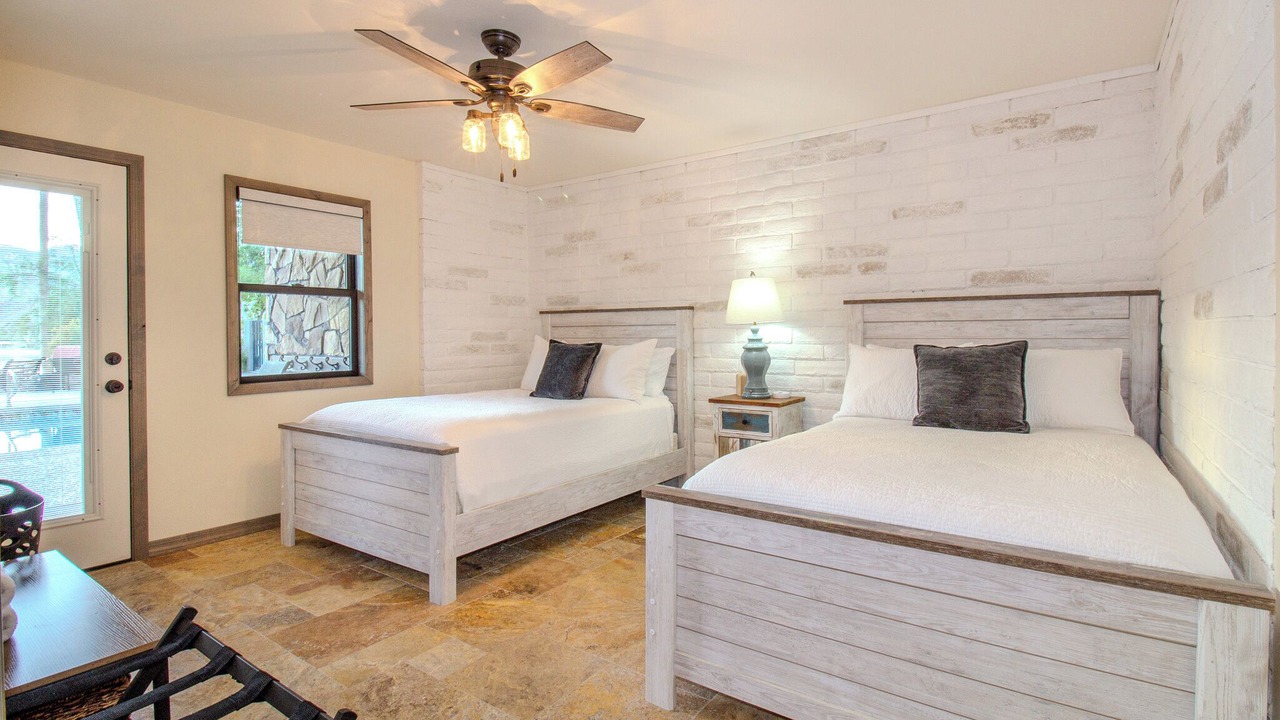 Photo of Bedroom in Holiday Shores