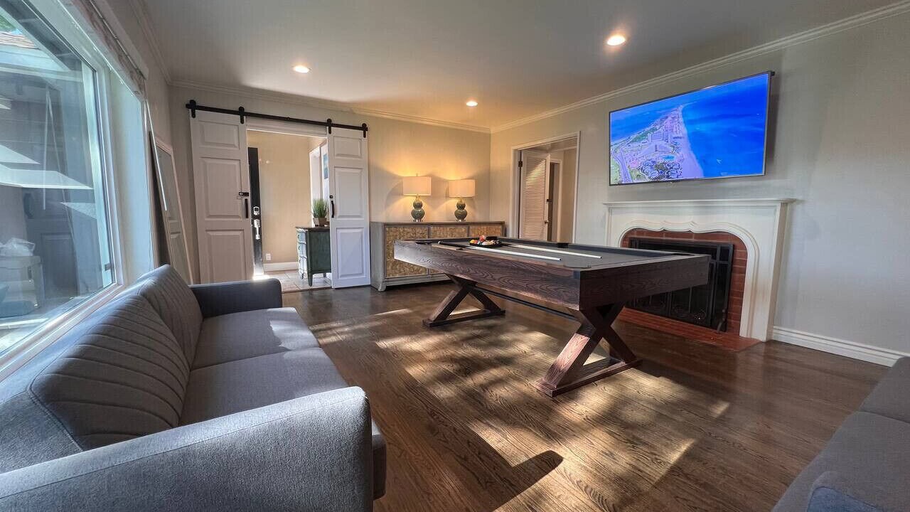 Photo of Livingroom in West Floral Park