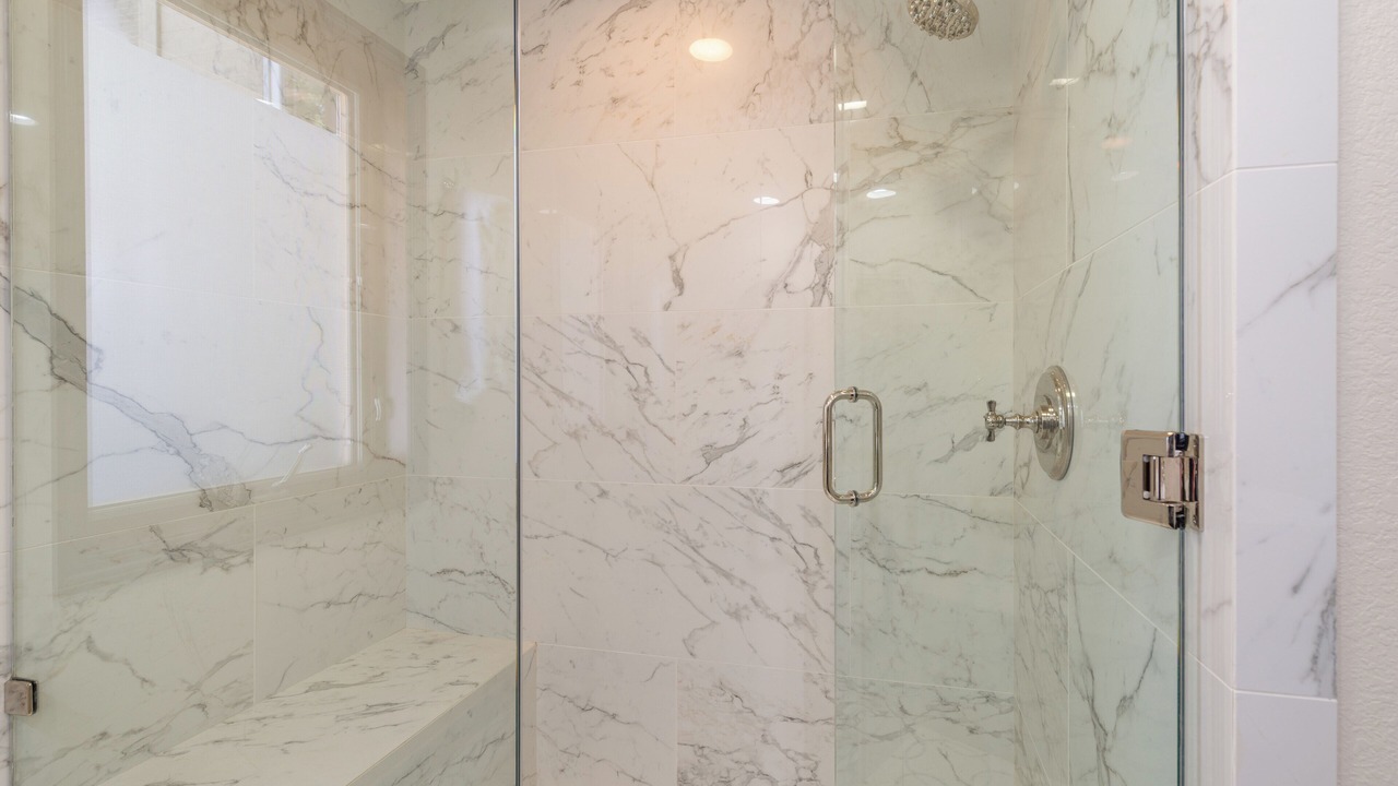 Photo of Bathroom in Kingswood Estates