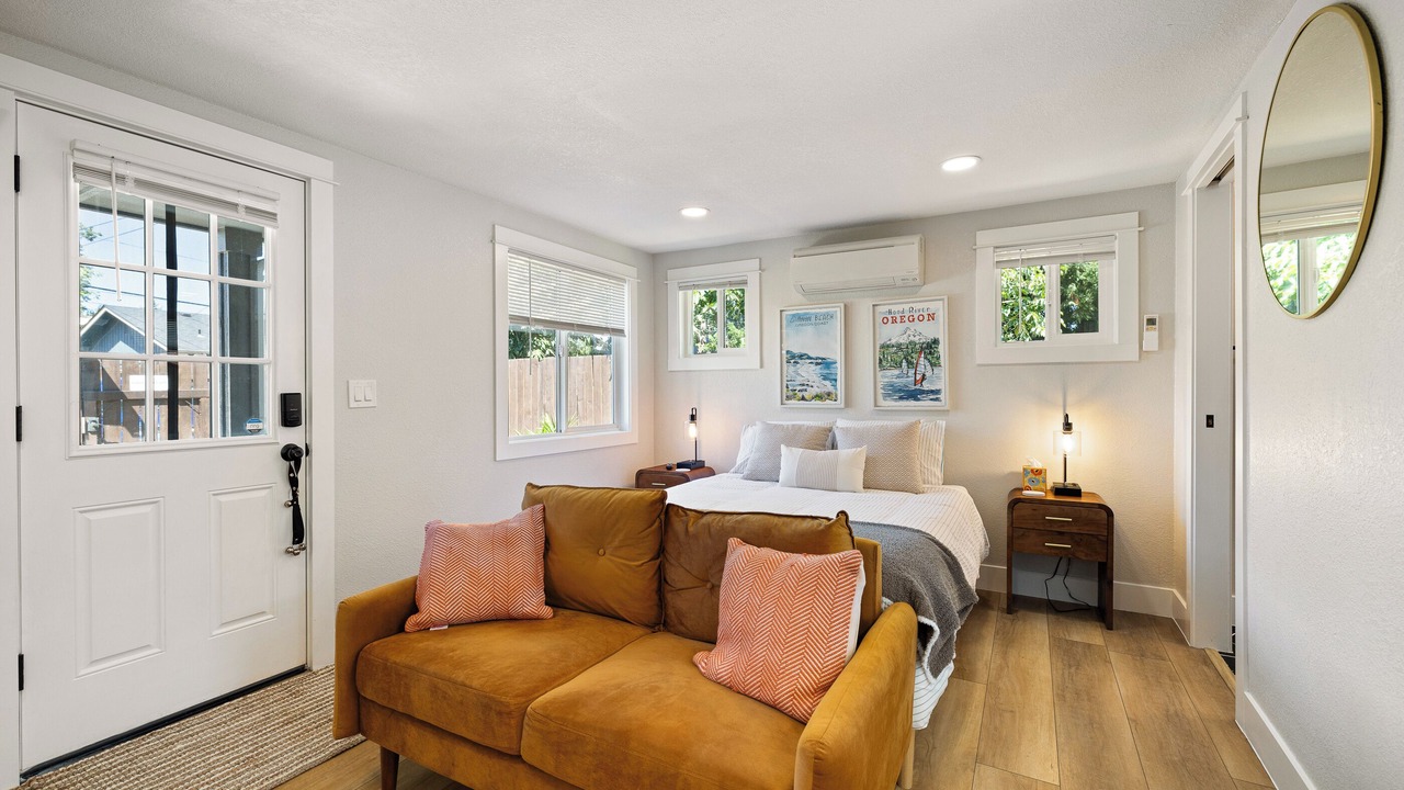 Photo of Bedroom in Central Oregon