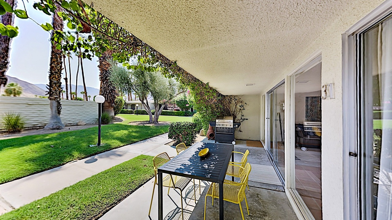 Photo of Outdoor in Araby Commons