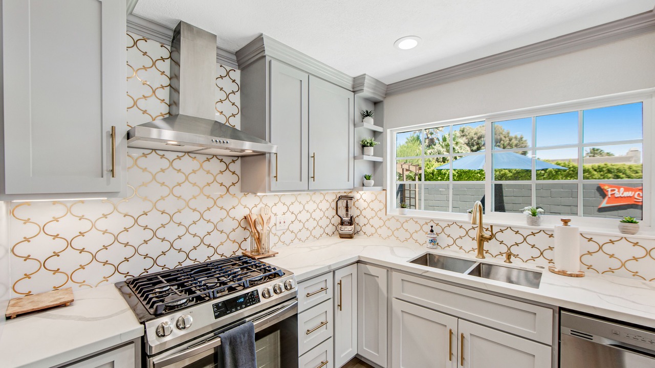 Photo of Kitchen in Desert Park Estates