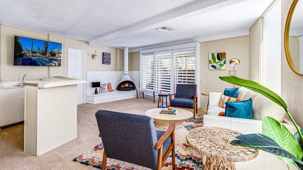 Photo of Livingroom in Twin Palms