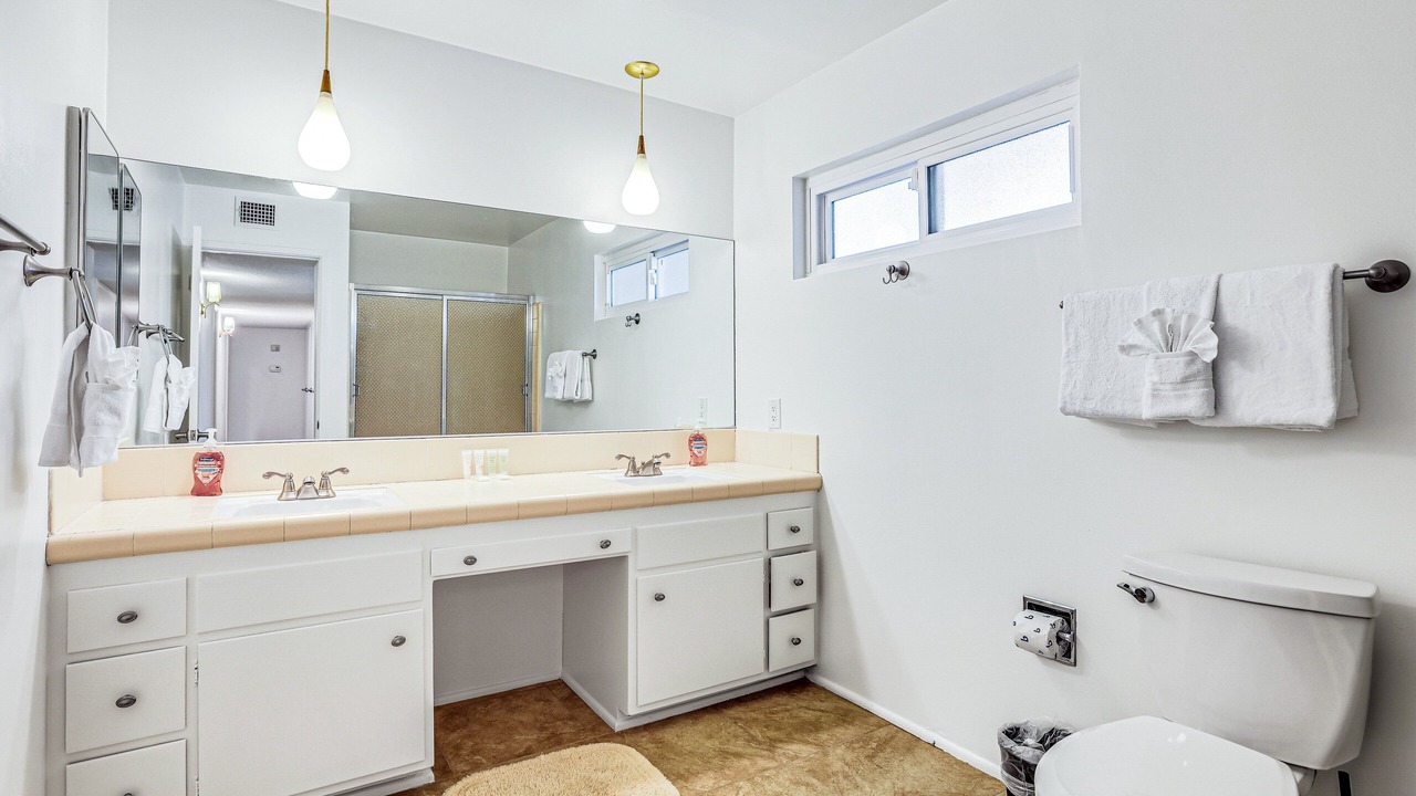Photo of Bathroom in Twin Palms