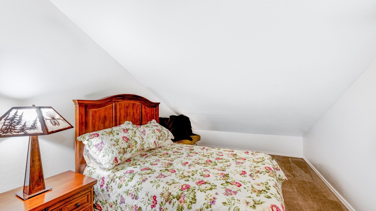 Photo of Bedroom in Pinetop