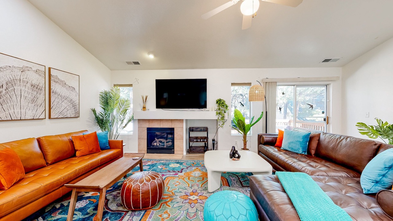 Photo of Livingroom in Ponderosa Trails