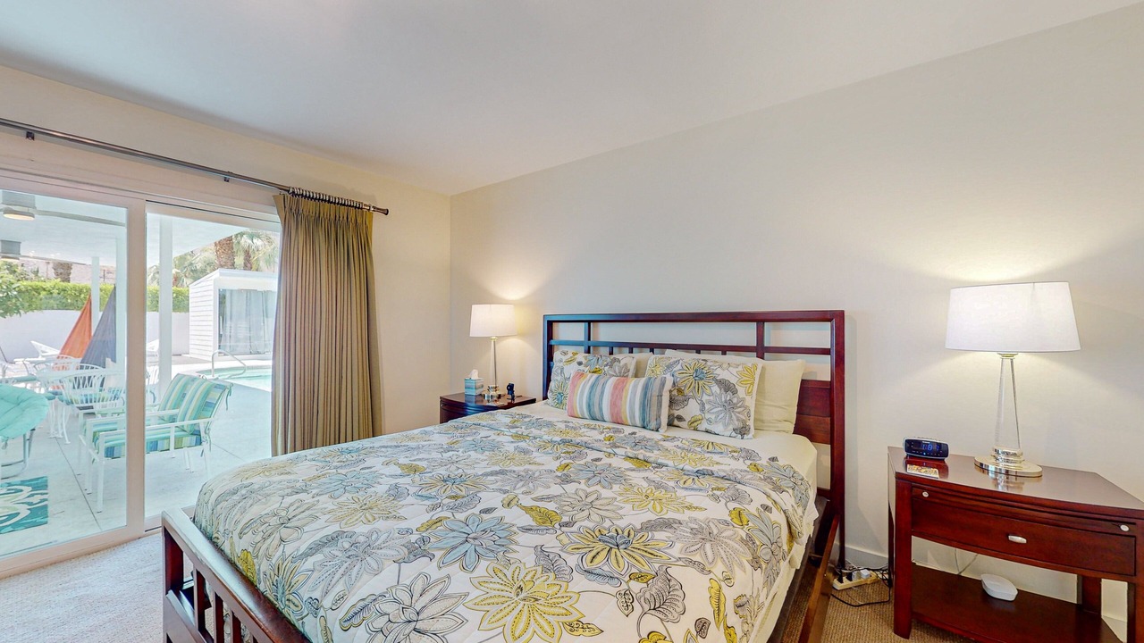 Photo of Bedroom in Twin Palms