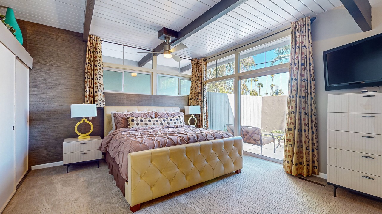 Photo of Bedroom in Twin Palms