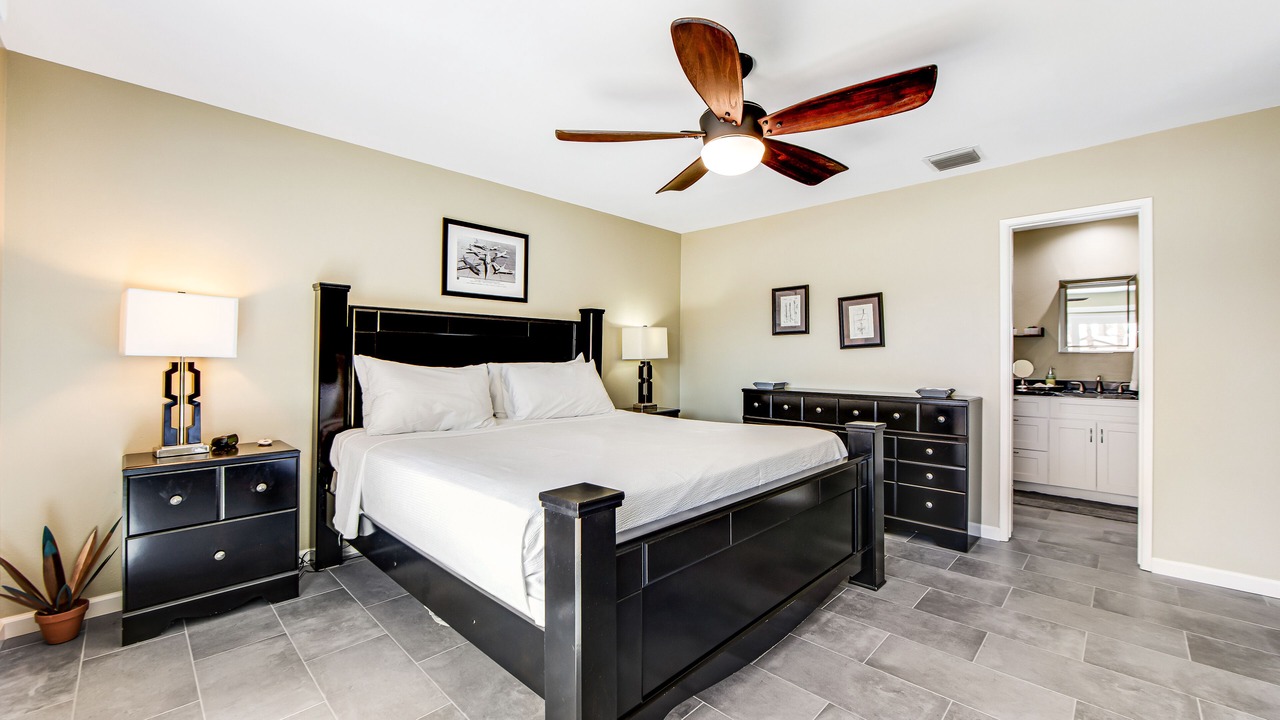 Photo of Bedroom in Araby