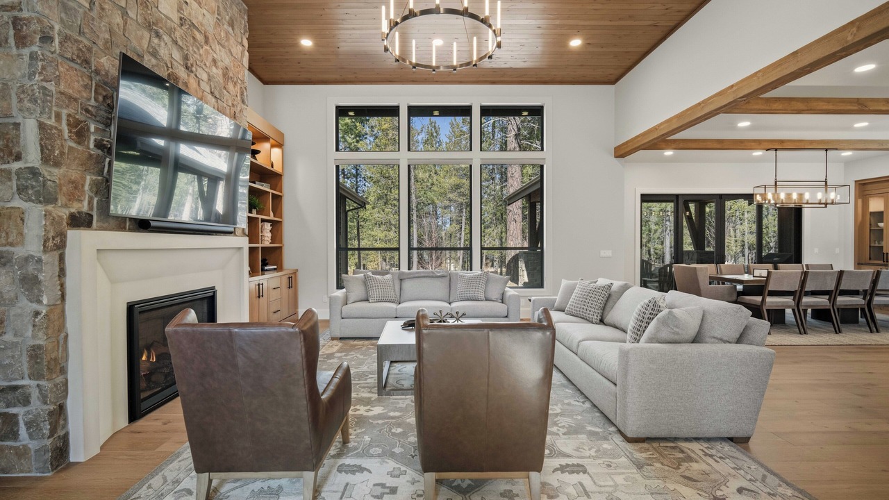 Photo of Livingroom in Deer Park