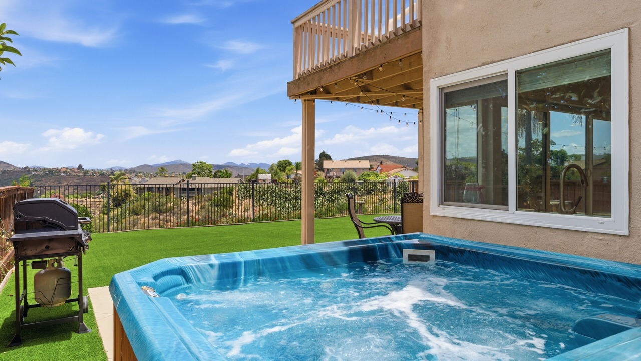 Photo of Patio Balcony in Mira Mesa