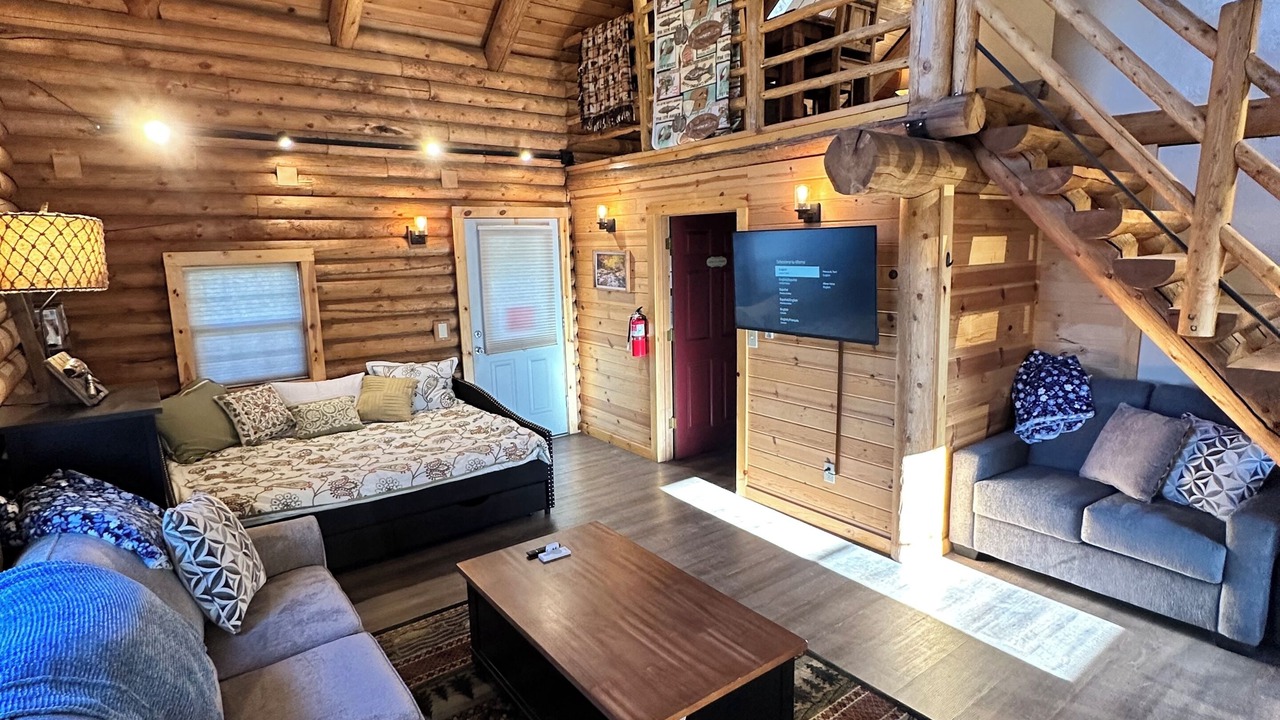 Photo of Livingroom in Chiloquin