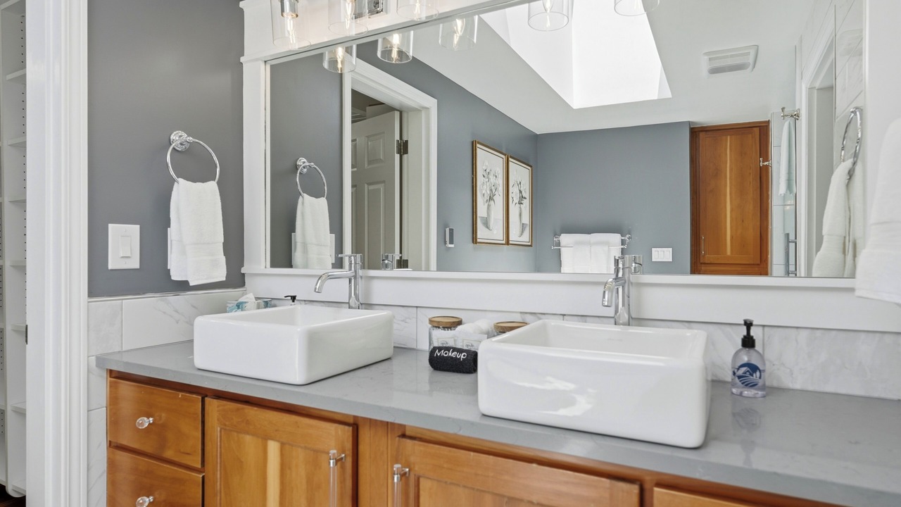 Photo of Bathroom in Carlton