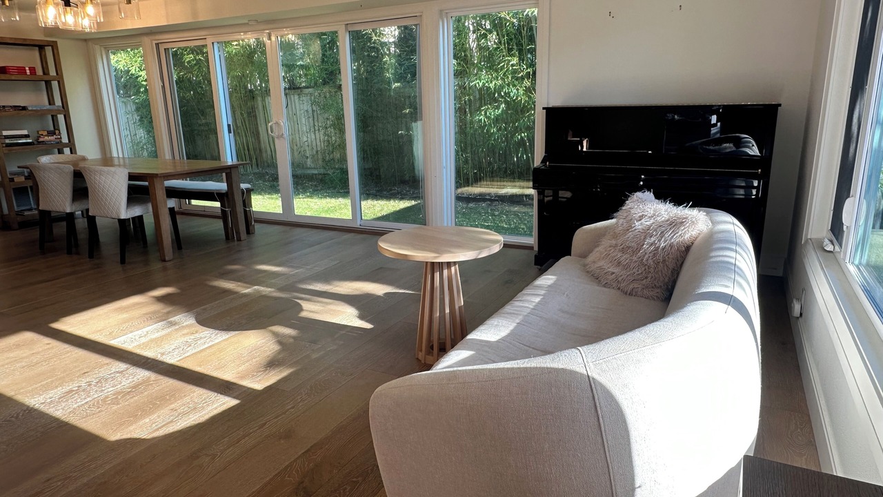 Photo of Livingroom in Moss Bay
