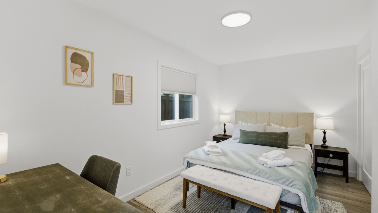 Photo of Bedroom in Central District