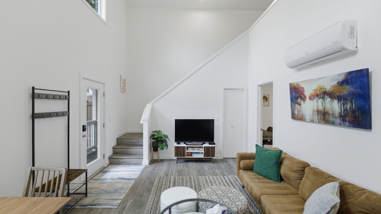 Photo of Livingroom in Central District