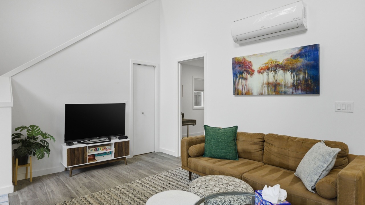 Photo of Livingroom in Central District